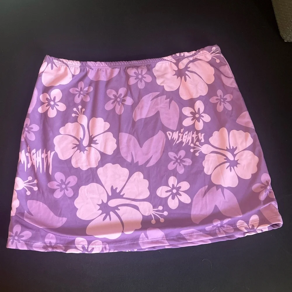 Omighty purple hibiscus skirt Small